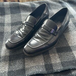 SALVATORE FERRAGAMO - loafer (small buckle)